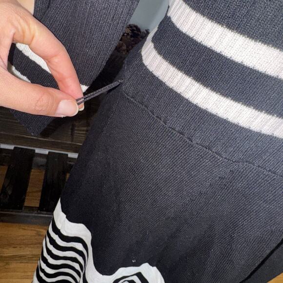 Dressbarn Women's Striped Ribbed Sweater Dress Fit and Flare Sz M Classic Preppy - Picture 5 of 9